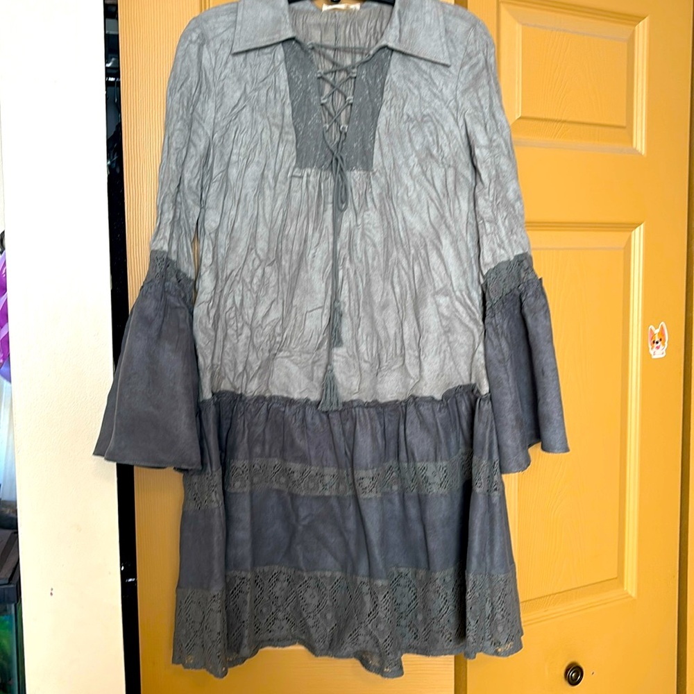 RYU velvet gray dress.  Super cute with lace and bell sleeves